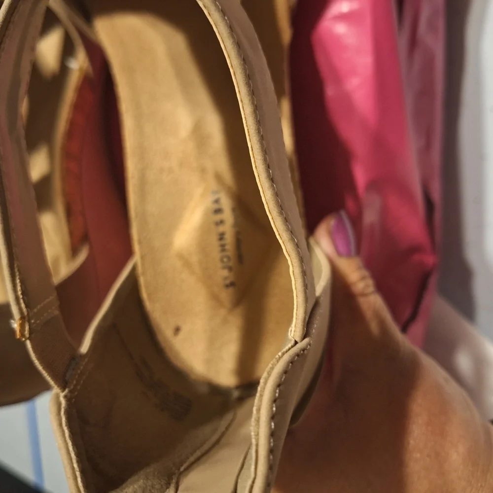 New St John's Bay Wedges Sandals. Size 10 M.